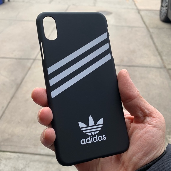Other - iPhone XR Scratch Resistant matte hard Case-black